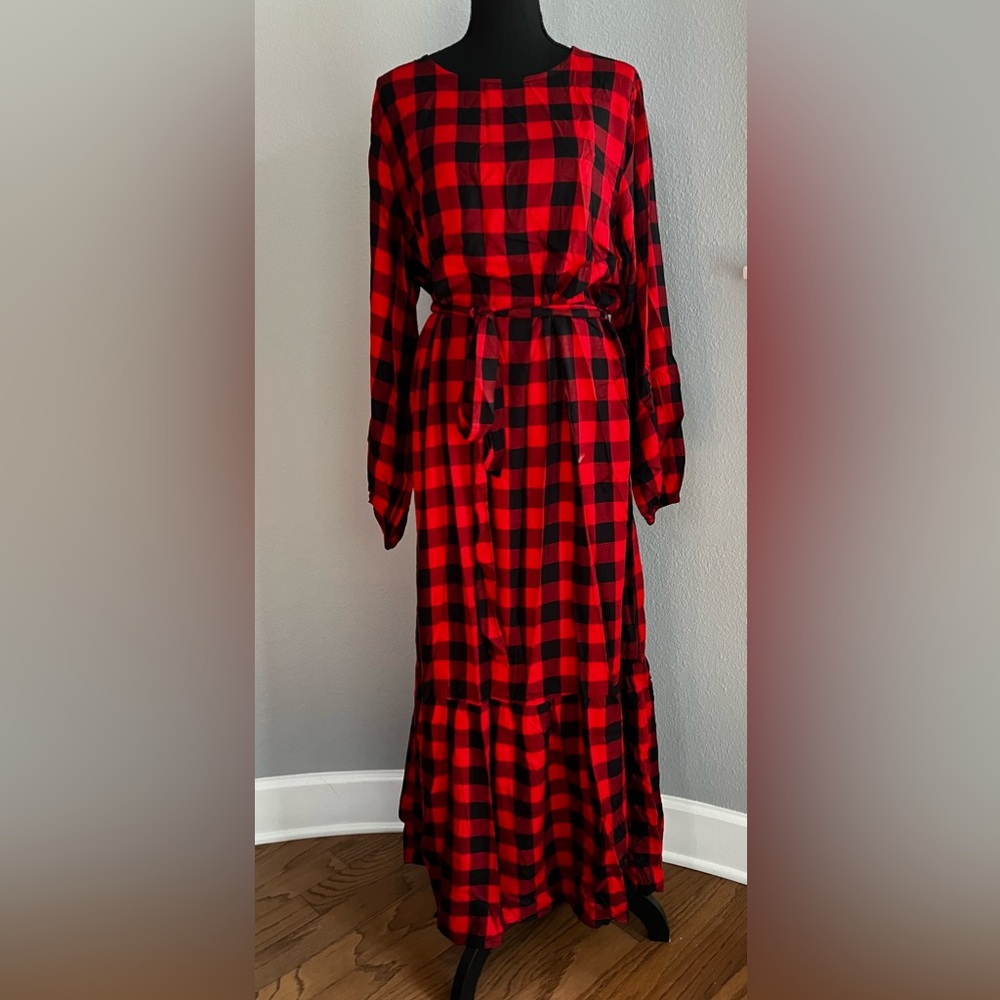 NWT LC Waikiki red&black plaid long sleeve maxi dress size EU 44, US XL, viscose